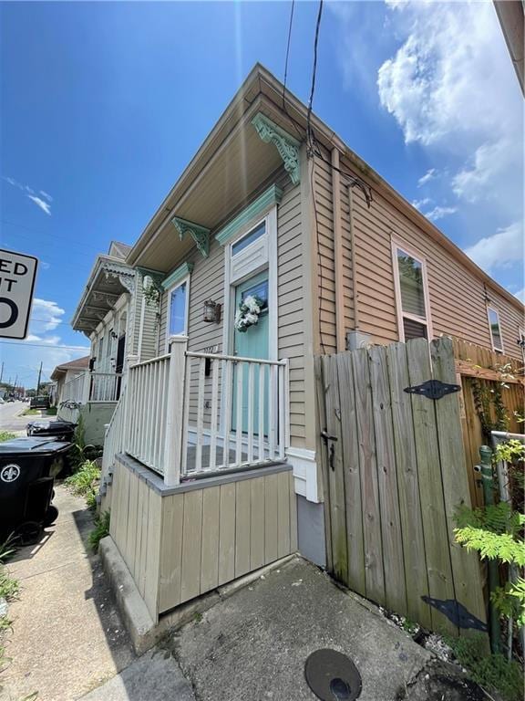 2272 N Robertson St, New Orleans, LA 70117 - view of home's exterior