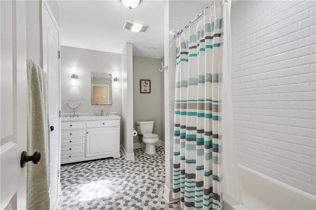 9 Hennessey Ct, River Ridge, LA 70123 - full bathroom featuring vanity, shower / bathtub combination with curtain, and tile patterned floors