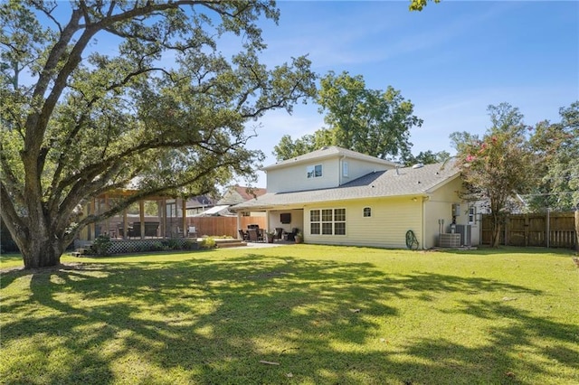 9 Hennessey Ct, River Ridge, LA 70123 - rear view of property with a patio area