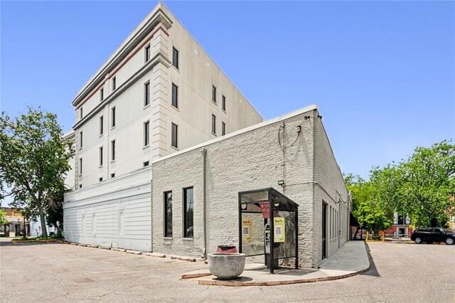 427 Esplanade Ave Unit 104, New Orleans, LA 70116