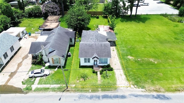 719 W Vine St, Opelousas, LA 70570 - aerial view of residential area with property boundaries highlighted