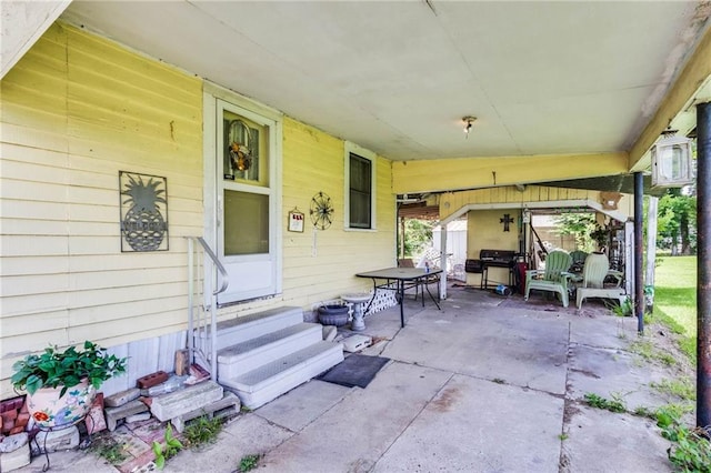 719 W Vine St, Opelousas, LA 70570 - view of patio featuring entry steps