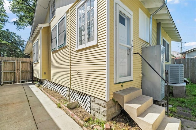 1316 Lowerline St, New Orleans, LA 70118 - view of home's exterior with a cooling unit