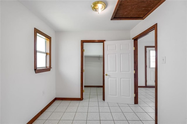 15 Tulip Dr, Gretna, LA 70053 - unfurnished bedroom with baseboards and a spacious closet