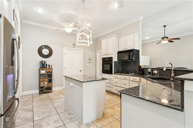 24 Minter Dr, Mandeville, LA 70471 - kitchen with ceiling fan, black appliances, crown molding, recessed lighting, and a peninsula