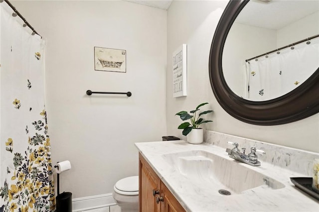 101 Tammy Dr, Slidell, LA 70458 - bathroom with vanity and a shower with shower curtain