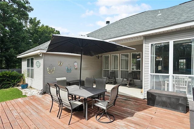 101 Tammy Dr, Slidell, LA 70458 - wooden deck with outdoor dining space