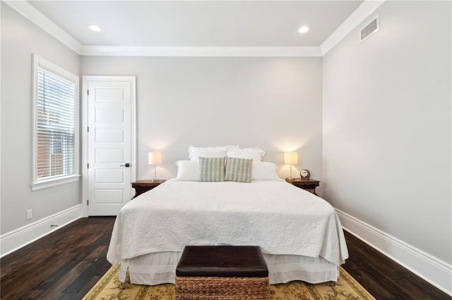 2909 Amelia St, New Orleans, LA 70115 - bedroom with wood finished floors, crown molding, and recessed lighting