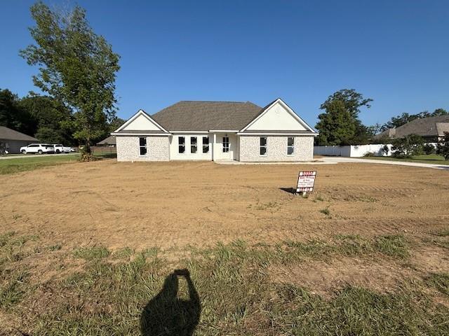 53357 Phillips Path, Loranger, LA 70446 - view of front of property with a front lawn
