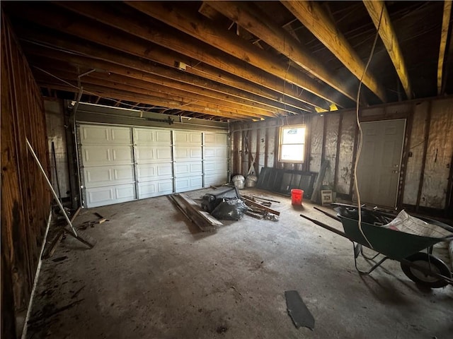 5301 E Idlewood Ct, New Orleans, LA 70128 - view of garage