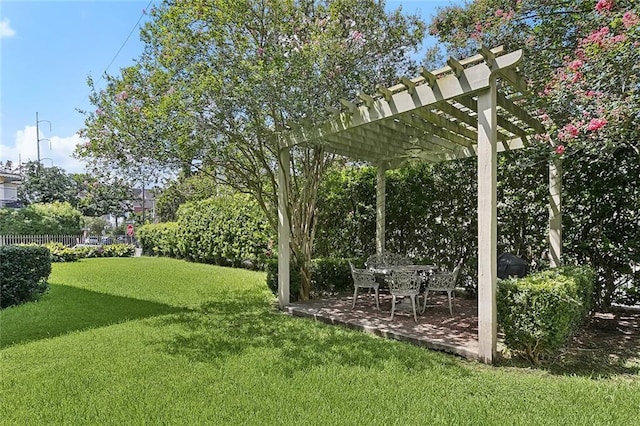 1783 Coliseum St Unit H, New Orleans, LA 70130 - view of yard with a pergola and a patio