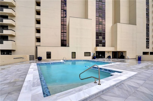 300 Lake Marina Ave Unit 14Dbw, New Orleans, LA 70124 - view of community pool
