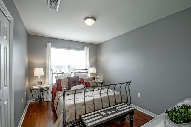 784 Lakeview Ln, Covington, LA 70435 - bedroom featuring wood finished floors