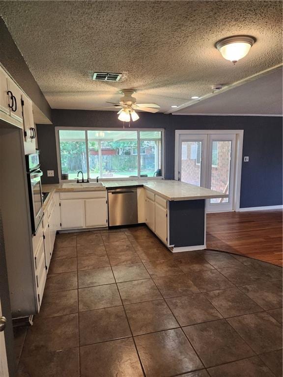 2316 Stall Dr, Harvey, LA 70058 - photo 2