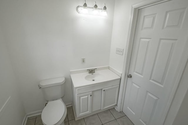 425 Park Blvd, New Orleans, LA 70114 - bathroom with tile patterned floors and vanity