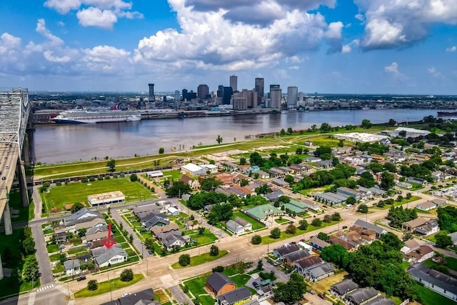 425 Park Blvd, New Orleans, LA 70114 - drone / aerial view of a large body of water and city skyline
