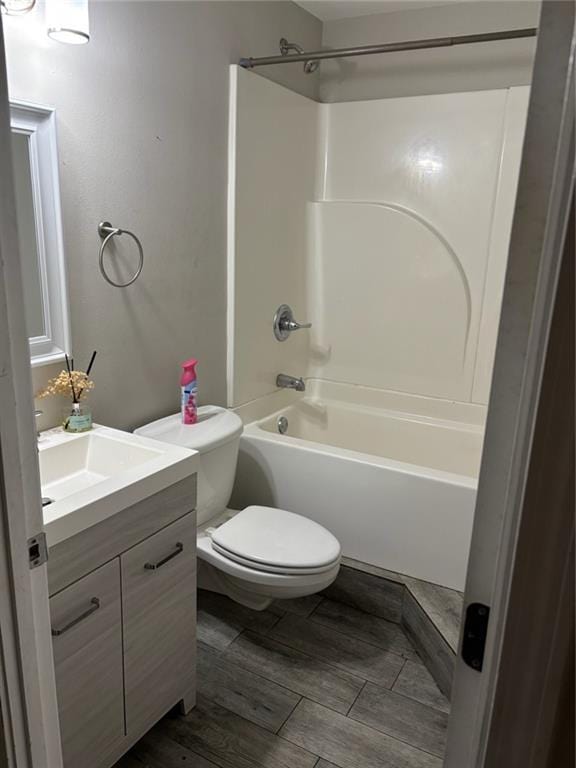 1905 Farmington Pl, Gretna, LA 70056 - bathroom featuring vanity and shower / bath combination