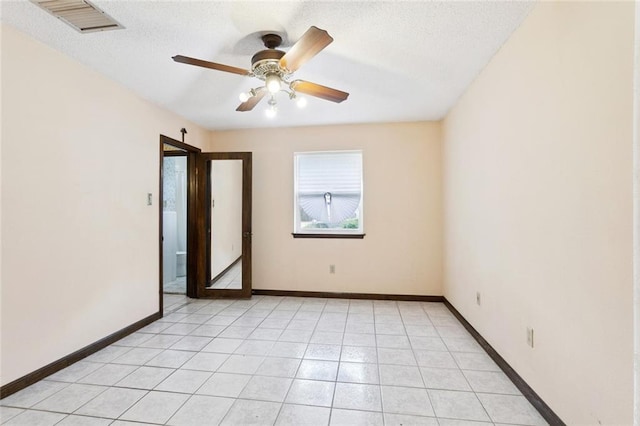 3125 Metairie Ct, Metairie, LA 70002 - unfurnished room featuring a ceiling fan and a textured ceiling