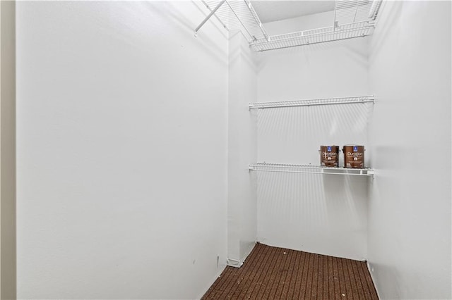 300 Lake Marina Ave Unit 7-C, New Orleans, LA 70124 - spacious closet featuring carpet