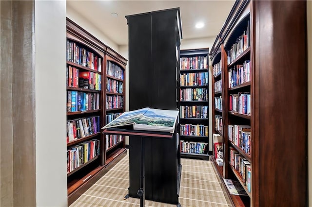 300 Lake Marina Ave Unit 7-C, New Orleans, LA 70124 - office area featuring wall of books and built in shelves