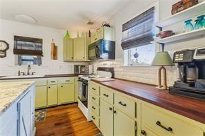 541 Matthew St, Lafitte, LA 70067 - photo 8