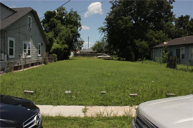 8829 Belfast St, New Orleans, LA 70118 - photo 3