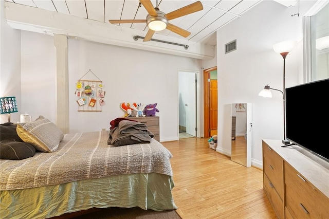 920 Poeyfarre St Unit 326, New Orleans, LA 70130 - bedroom with light wood finished floors and a ceiling fan