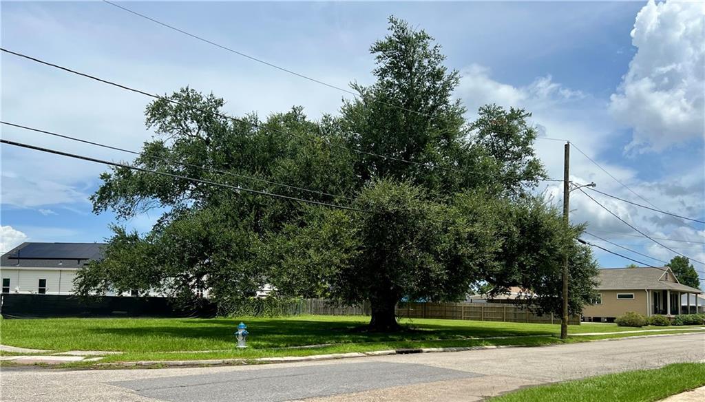 7205 Easy St, Arabi, LA 70032 - photo 2