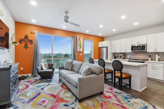 900 Bartholomew St Unit 421, New Orleans, LA 70117 - photo 2