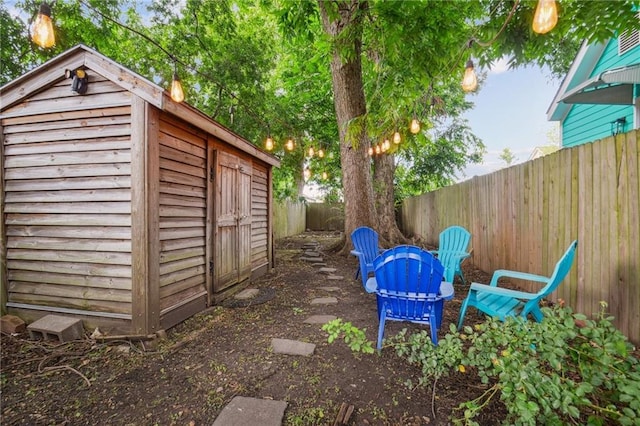 1821 Urquhart St, New Orleans, LA 70116 - fenced backyard with a storage shed