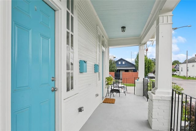4528-30 Baudin St, New Orleans, LA 70119 - view of covered porch