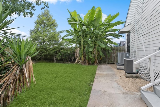 4528-30 Baudin St, New Orleans, LA 70119 - view of yard