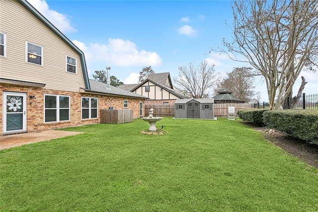 4480 Lennox Blvd, New Orleans, LA 70131 - fenced backyard featuring a storage shed