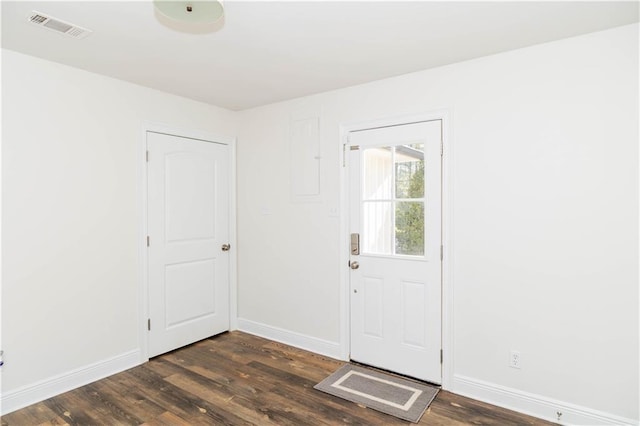 119 Ivy Dr, Covington, LA 70433 - foyer entrance with dark wood-type flooring and baseboards