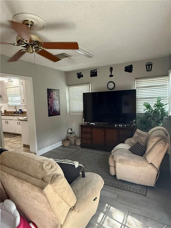 83 Woodlawn Ave, Metairie, LA 70001 - photo 15