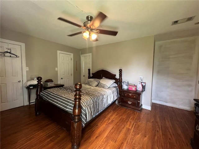 3204 Claire Ave, Gretna, LA 70053 - bedroom featuring dark wood-type flooring and a ceiling fan