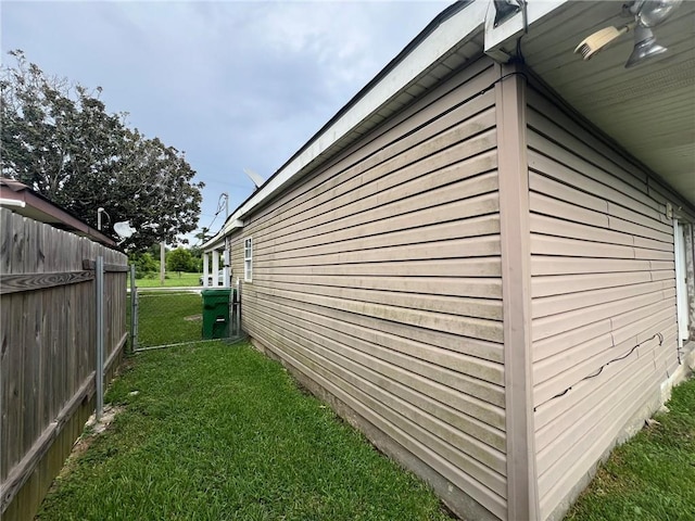 3204 Claire Ave, Gretna, LA 70053 - view of side of property