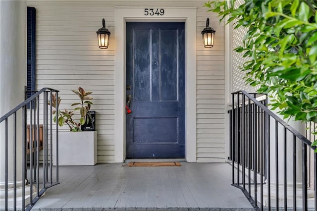 5349 Prytania St, New Orleans, LA 70115 - entrance to property
