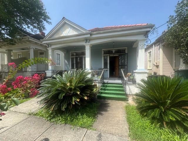 7722 Plum St, New Orleans, LA 70118 - photo 1
