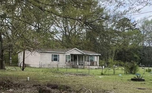 1025 College St, Doyline, LA 71023 - photo 1