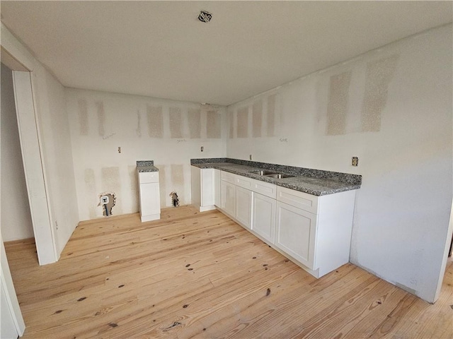 2051 Hope St, New Orleans, LA 70119 - photo 4