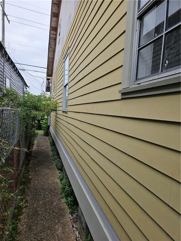 2051 Hope St, New Orleans, LA 70119 - photo 19