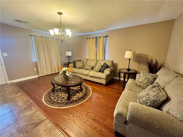 4414 Ray Ave, New Orleans, LA 70126 - photo 4