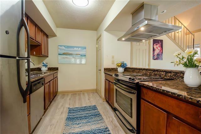 350 Atalin St Unit 11, Mandeville, LA 70448 - photo 4