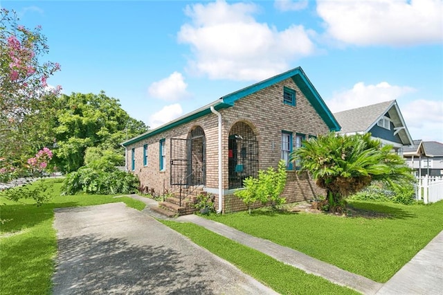 5240 Burgundy St, New Orleans, LA 70117 - photo 1
