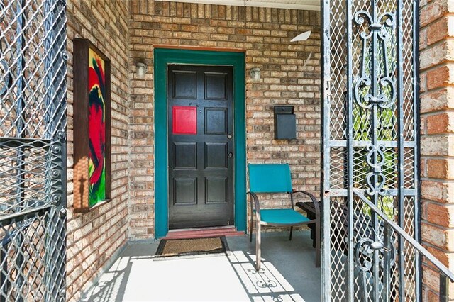 5240 Burgundy St, New Orleans, LA 70117 - photo 3