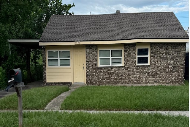 5723 Pauline Dr, New Orleans, LA 70126 - photo 1