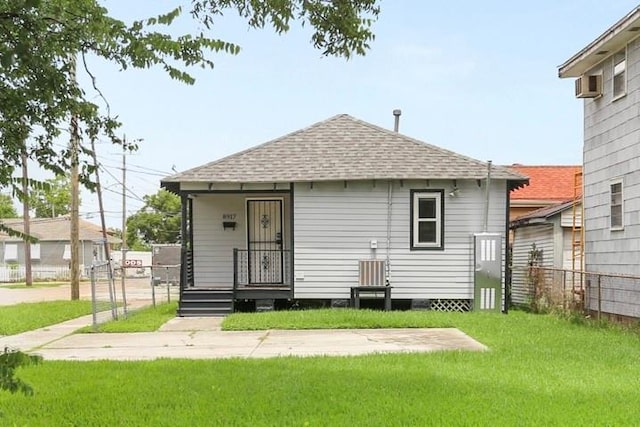 8917 Apricot St, New Orleans, LA 70118 - photo 1