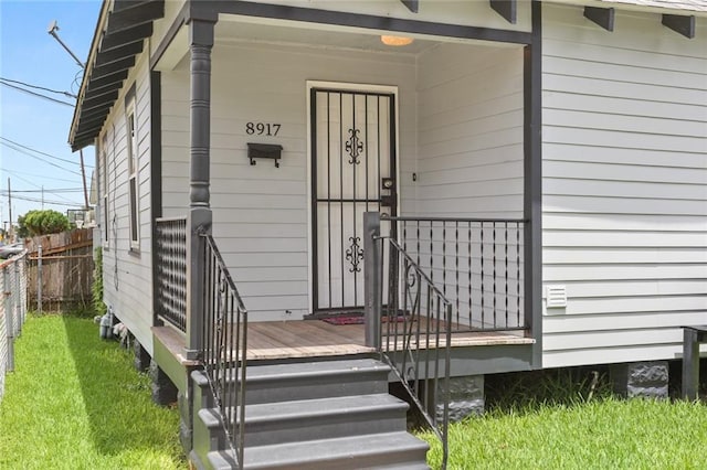 8917 Apricot St, New Orleans, LA 70118 - photo 2