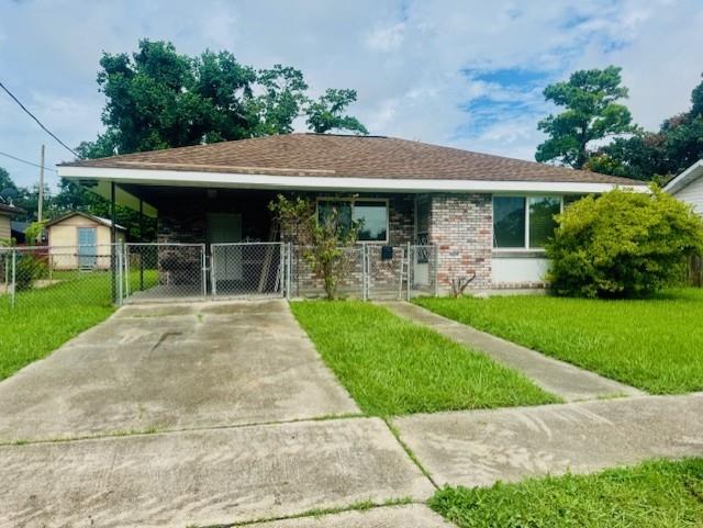 2020 Bonnie Ann Dr, Marrero, LA 70072 - photo 1